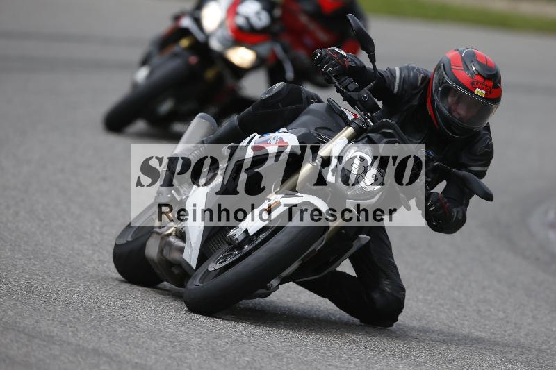 /Archiv-2024/29 12.06.2024 MOTO.CH Track Day ADR/Gruppe gelb/89